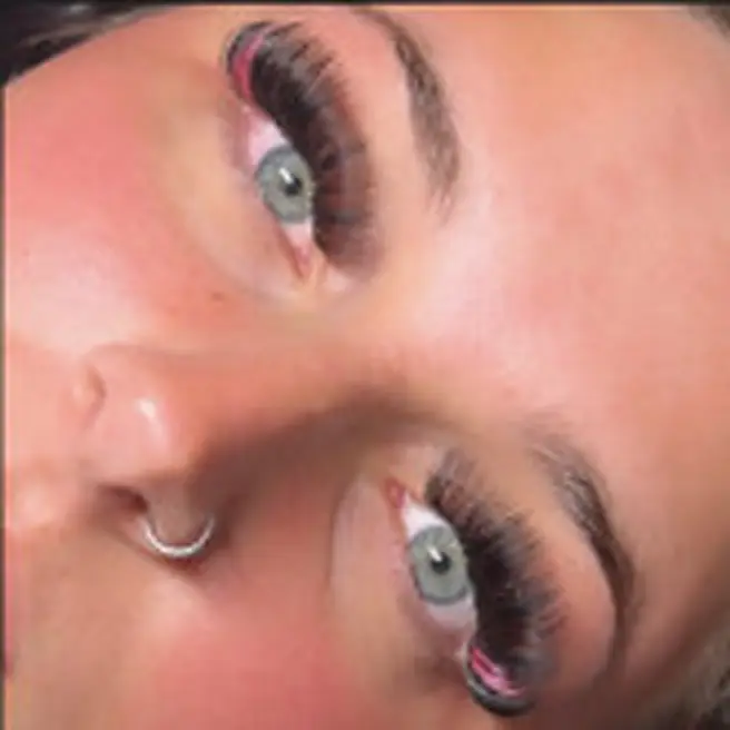 Custom styling by Lash Artistry By Nellie